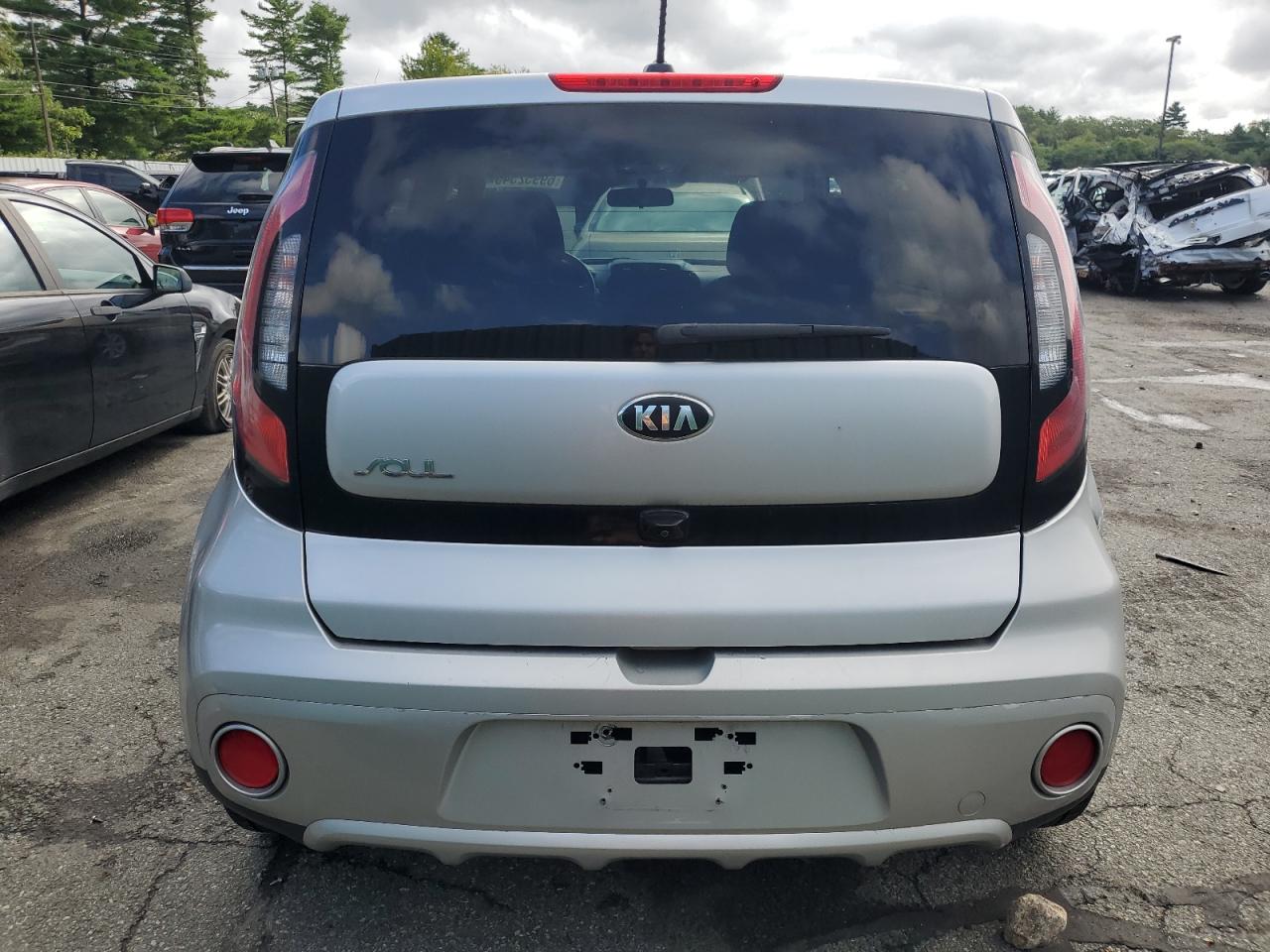 2018 Kia Soul + VIN: KNDJP3A53J7509777 Lot: 69952545