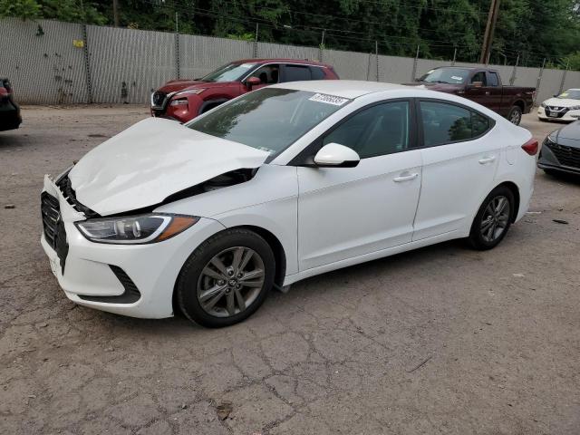 HYUNDAI ELANTRA 2017 Белы