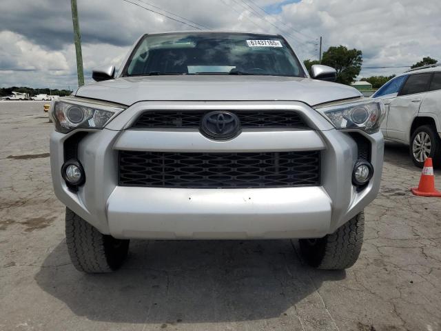  TOYOTA 4RUNNER 2017 Silver