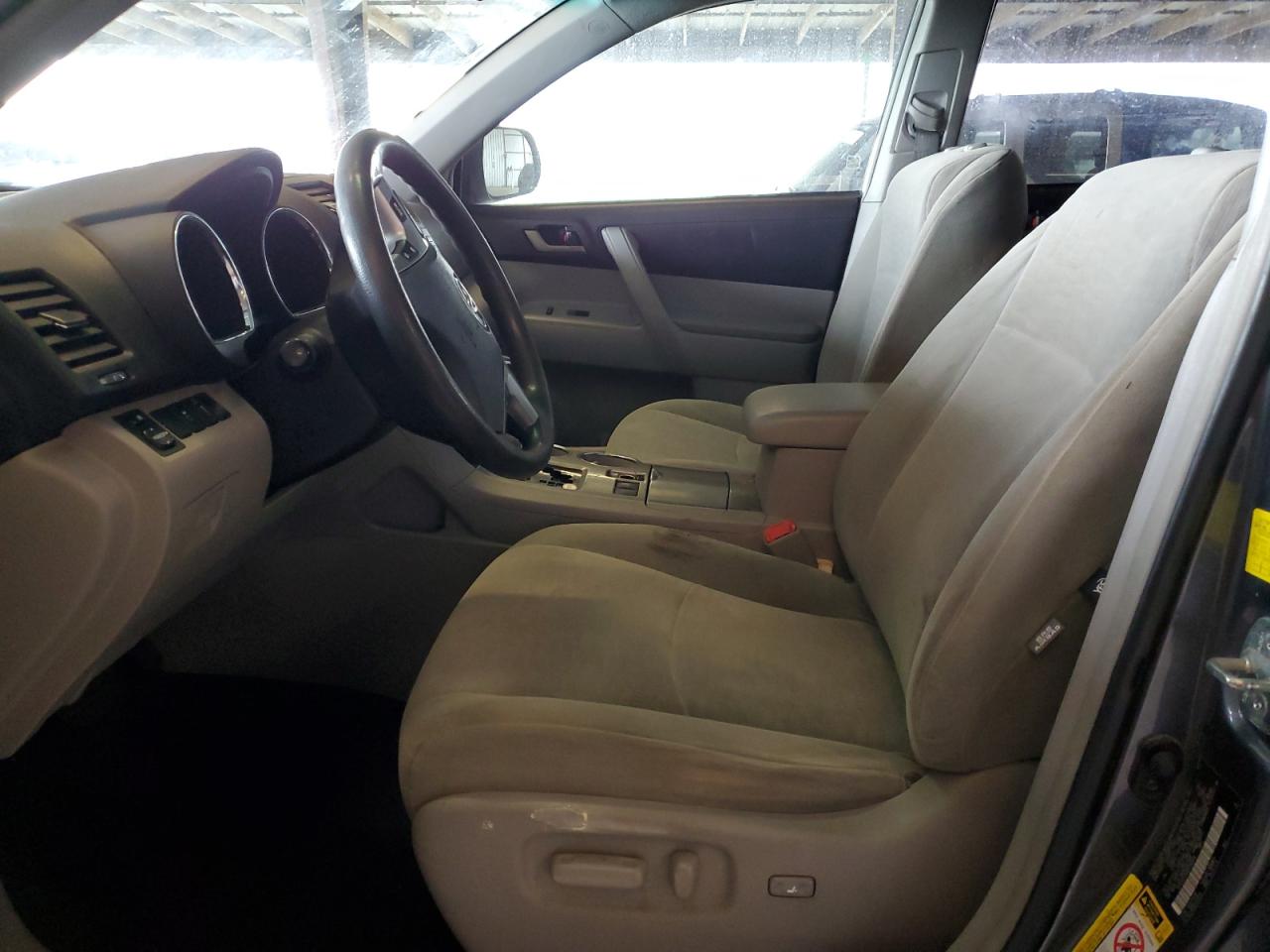 2011 Toyota Highlander Base VIN: 5TDZK3EH6BS039466 Lot: 68888475