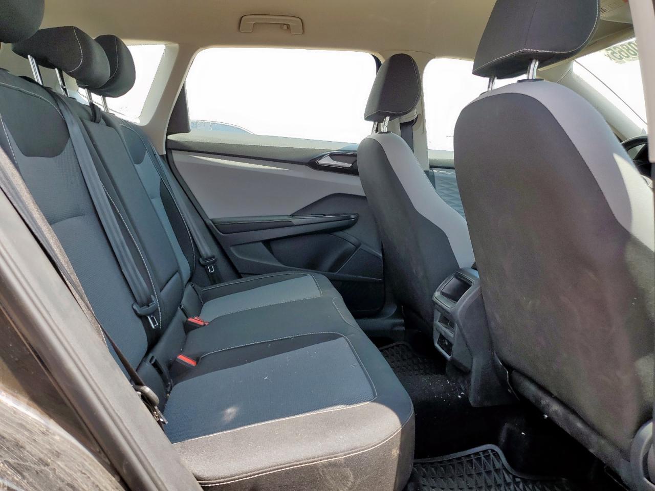 2024 Volkswagen Taos S VIN: 3VV5X7B23RM117608 Lot: 68180865