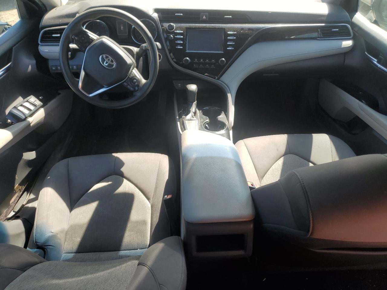 2019 Toyota Camry L VIN: 4T1B11HK0KU759465 Lot: 70208155
