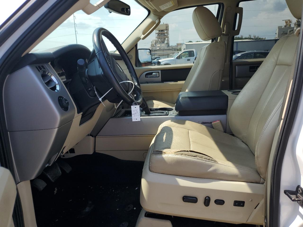2015 Ford Expedition Xlt VIN: 1FMJU1HT1FEF32961 Lot: 69435645