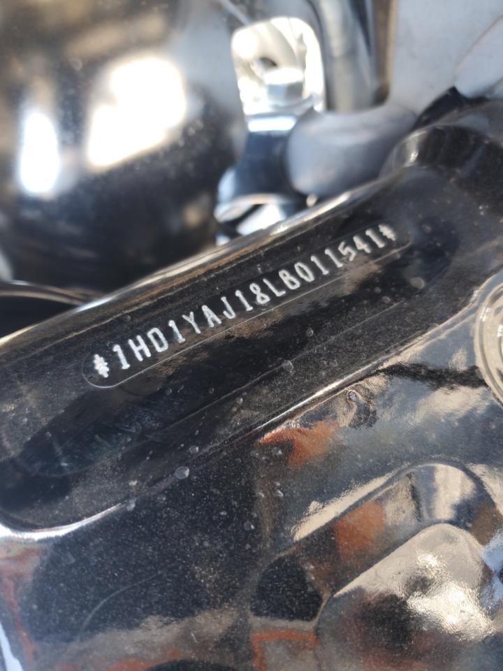 2020 Harley-Davidson Flhc VIN: 1HD1YAJ18LB011541 Lot: 70185555