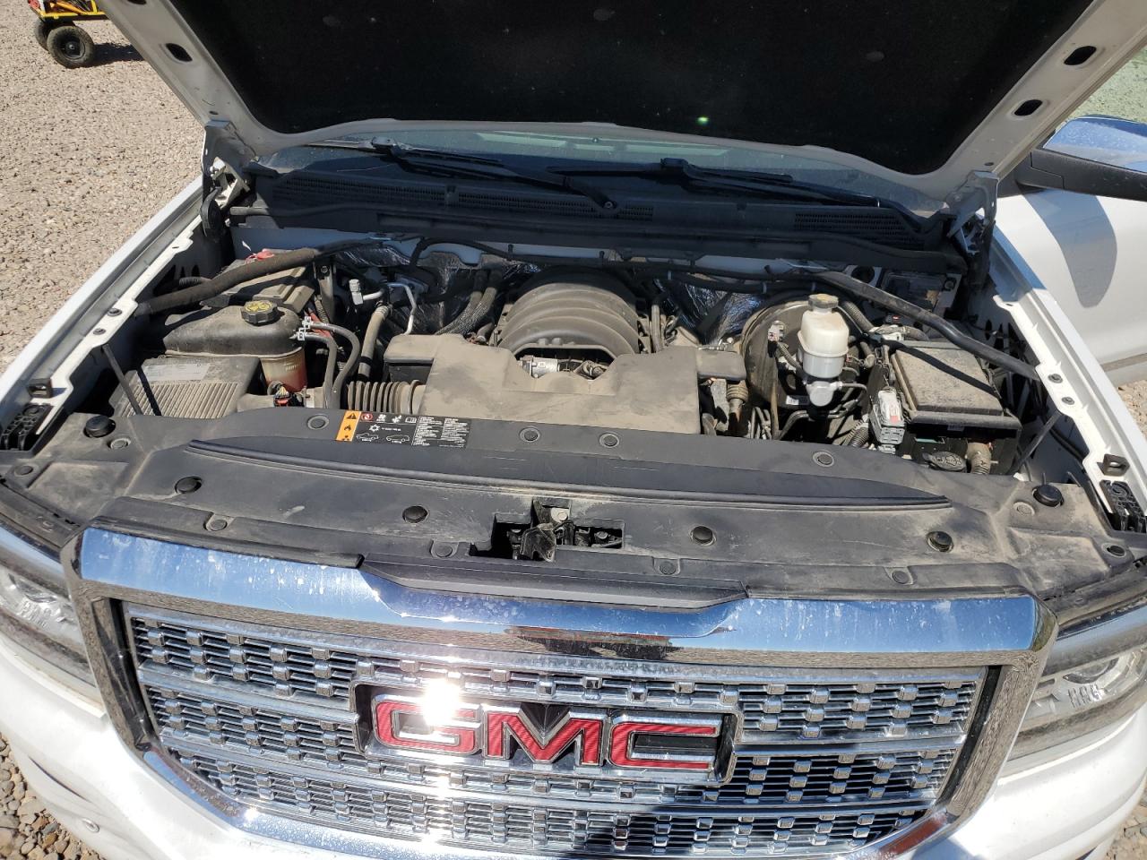 2017 GMC Sierra K1500 Denali VIN: 3GTU2PEJ2HG304136 Lot: 70261485