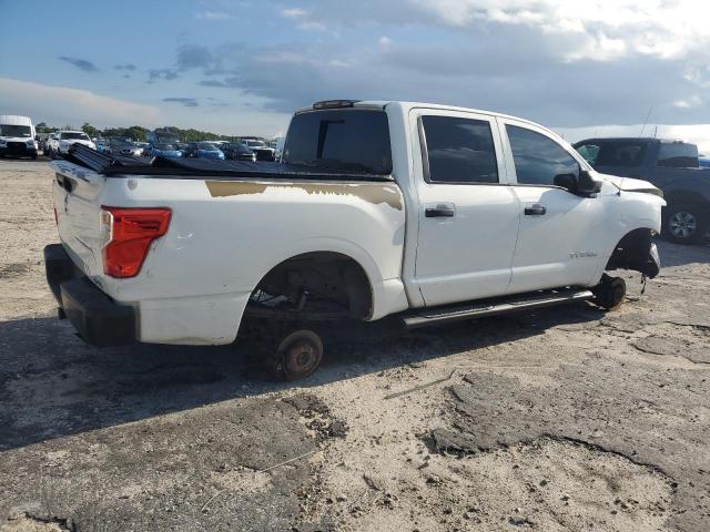  NISSAN TITAN 2017 Белы