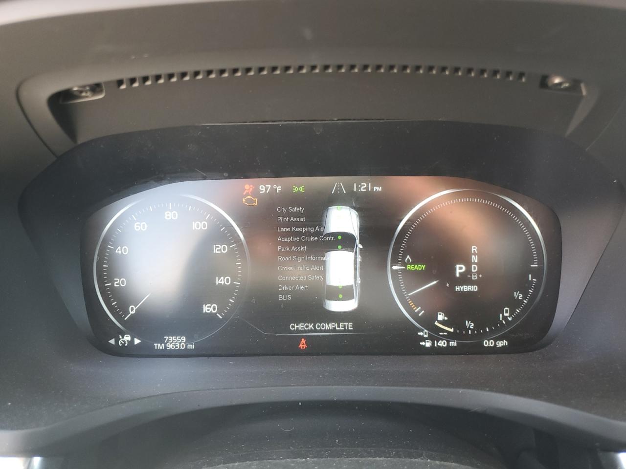 2022 Volvo S60 T8 Recharge R-Design VIN: 7JRBR0FM5NG17928 Lot: 70516695