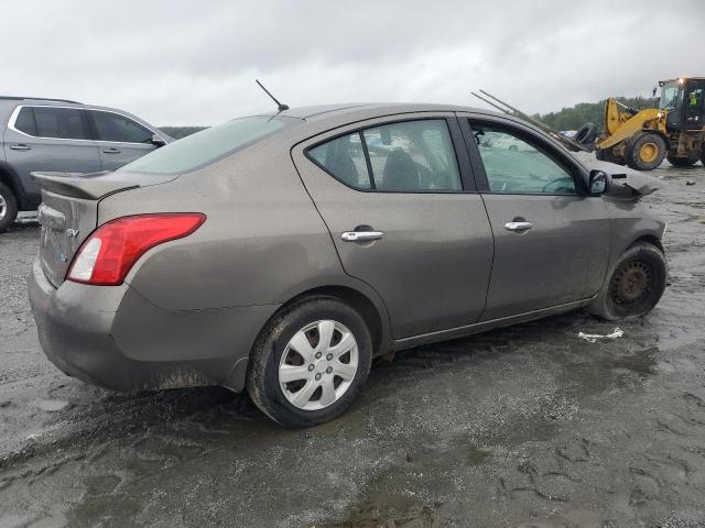  NISSAN VERSA 2013 Szary