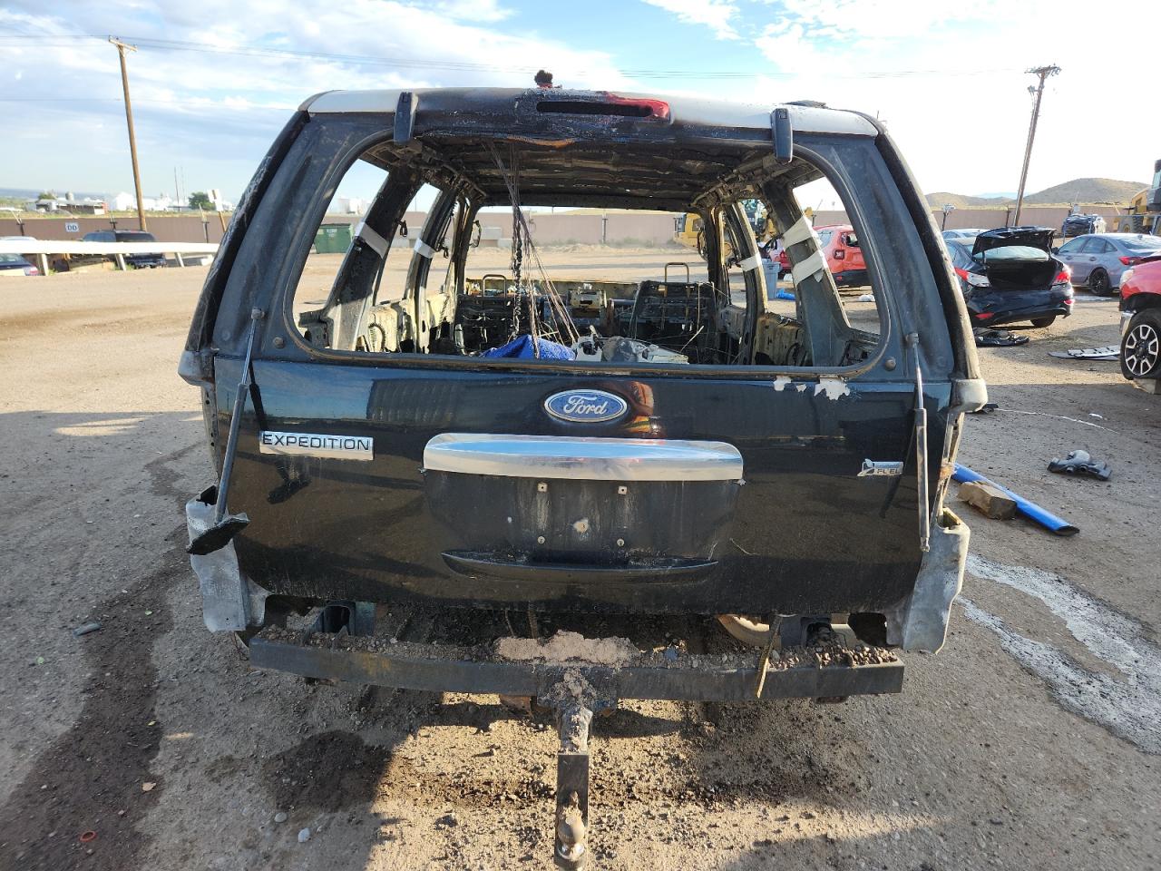 2011 Ford Expedition Xl VIN: 1FMJU1G51BEF13811 Lot: 69469985