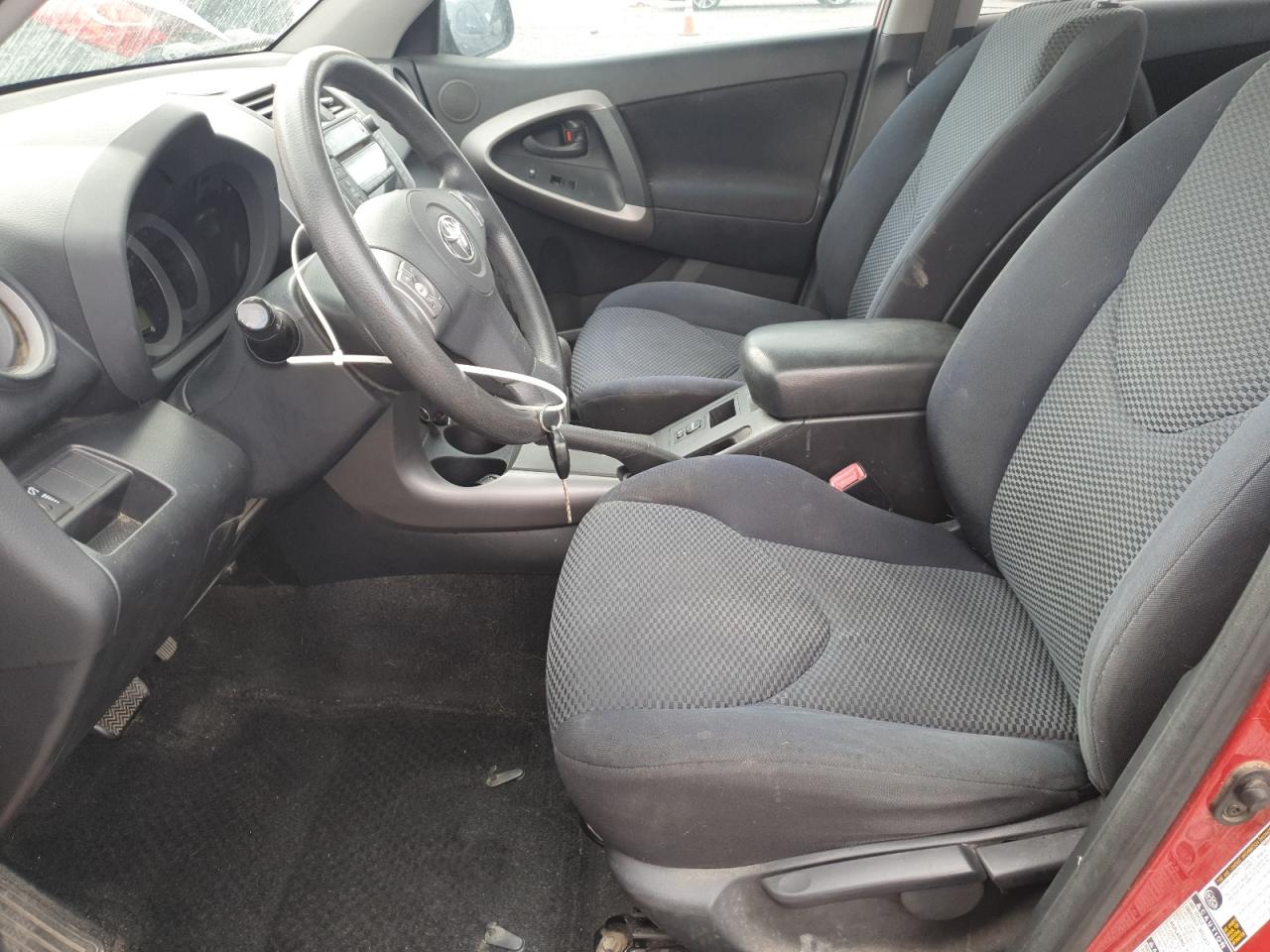 2007 Toyota Rav4 Sport VIN: JTMBK32V075024714 Lot: 69678115