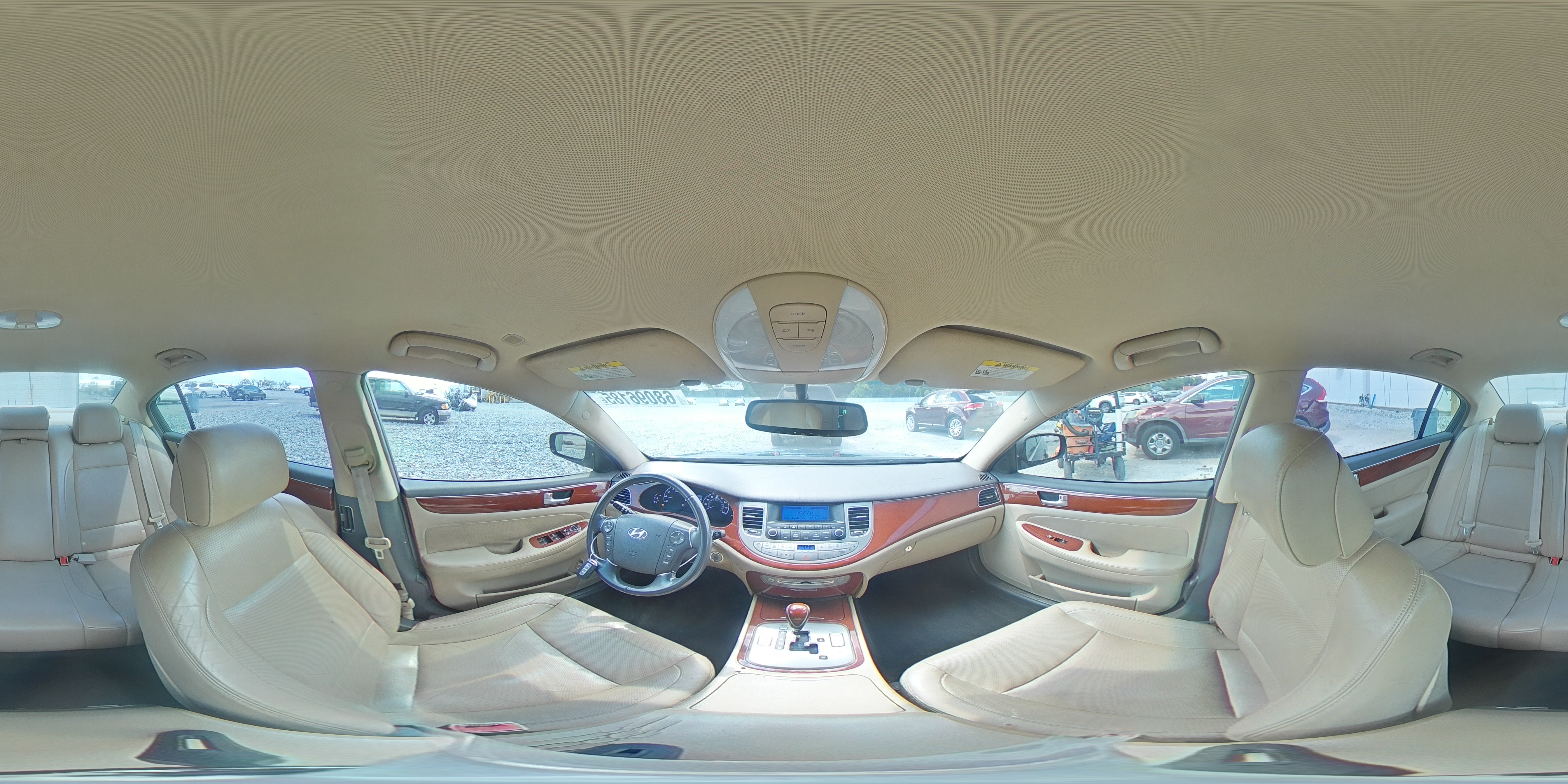 2013 Hyundai Genesis 3.8L VIN: KMHGC4DD1DU219490 Lot: 68096185
