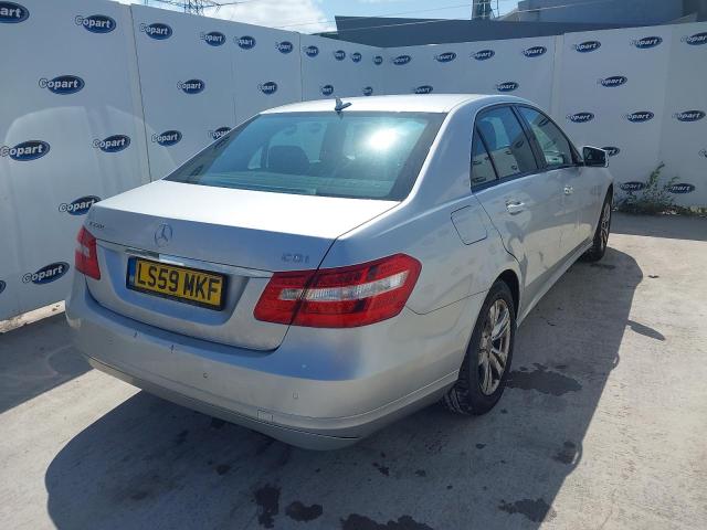 2009 MERCEDES-BENZ E220 BLUEEF-CY SE CDI A 