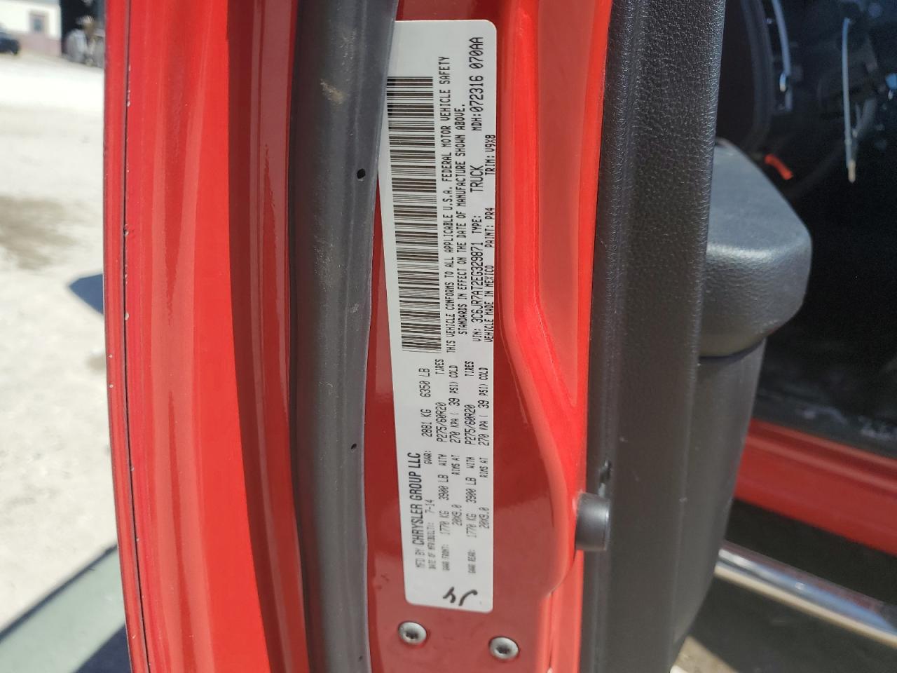 2014 Ram 1500 St VIN: 3C6JR7AT2EG329871 Lot: 70787015