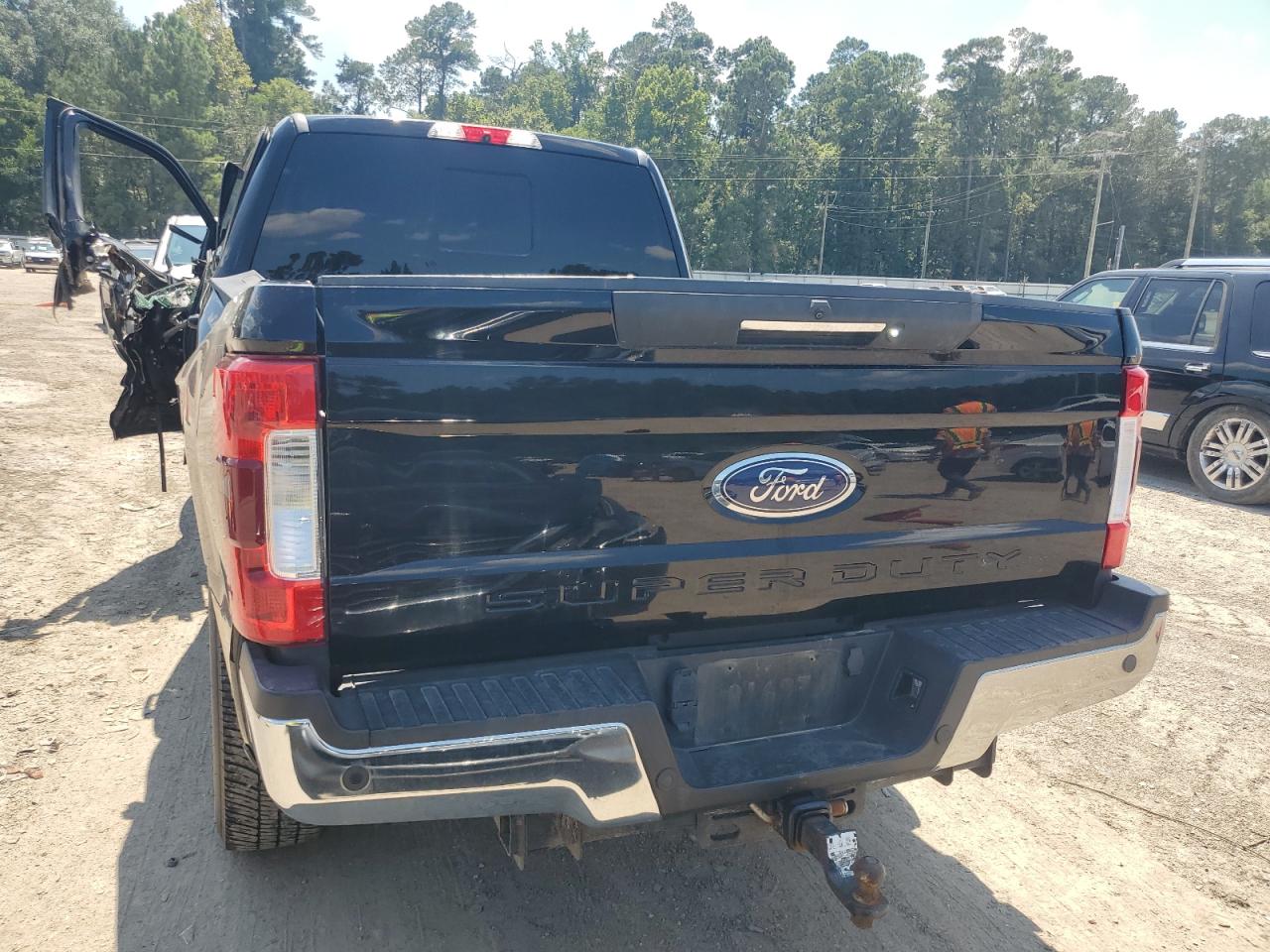 2017 Ford F250 Super Duty VIN: 1FT7W2BT2HEB63733 Lot: 81651305