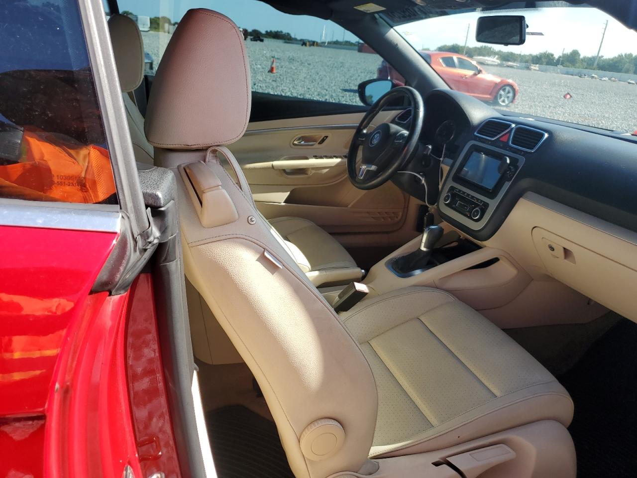 2012 Volkswagen Eos Komfort VIN: WVWBW7AH9CV00409 Lot: 70716925