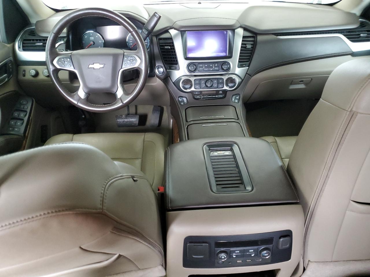 2017 Chevrolet Tahoe K1500 Premier VIN: 1GNSKCKC1HR393789 Lot: 70725815