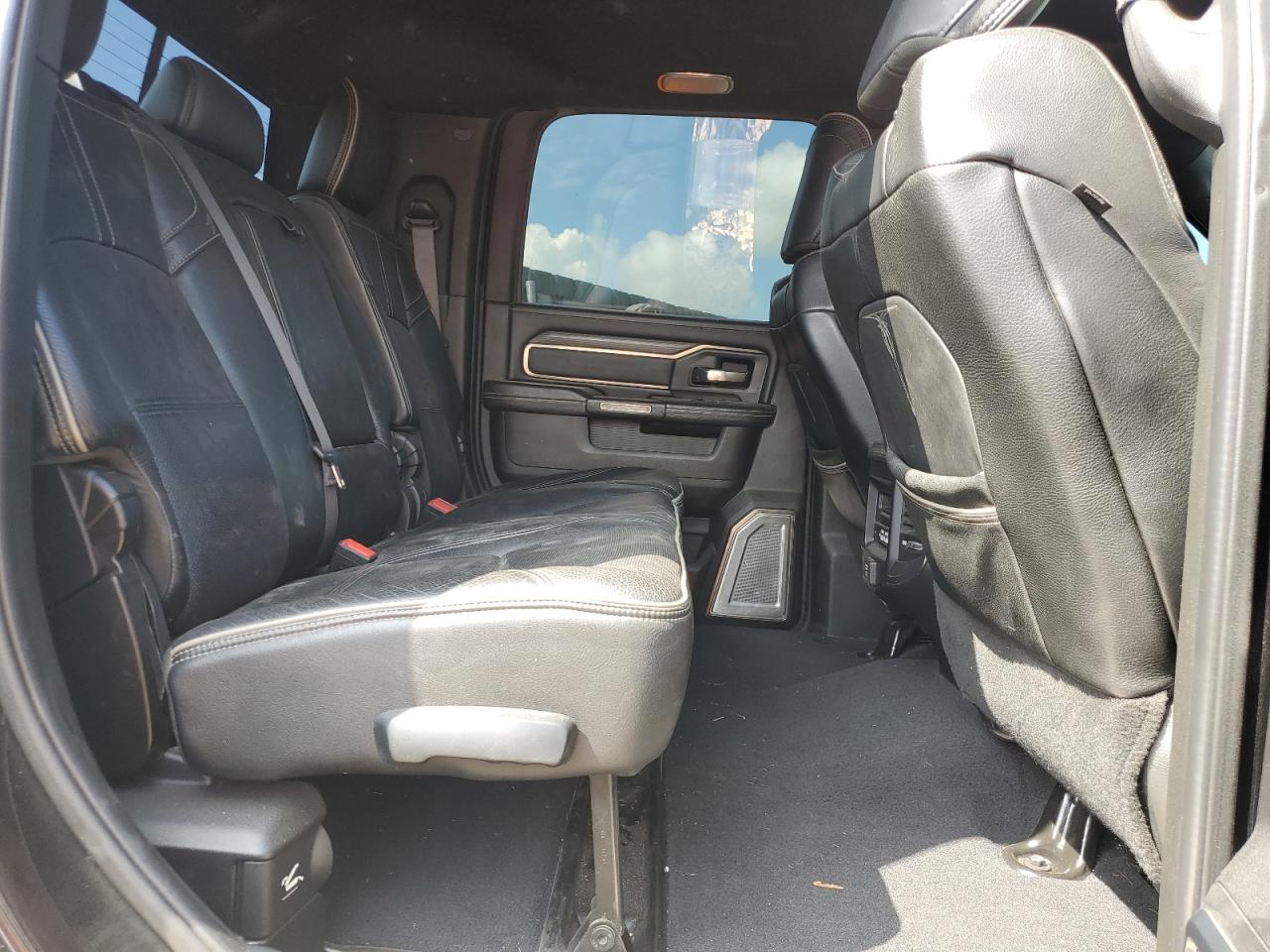 3C63R3PL8KG597456 2019 Ram 3500 Limited