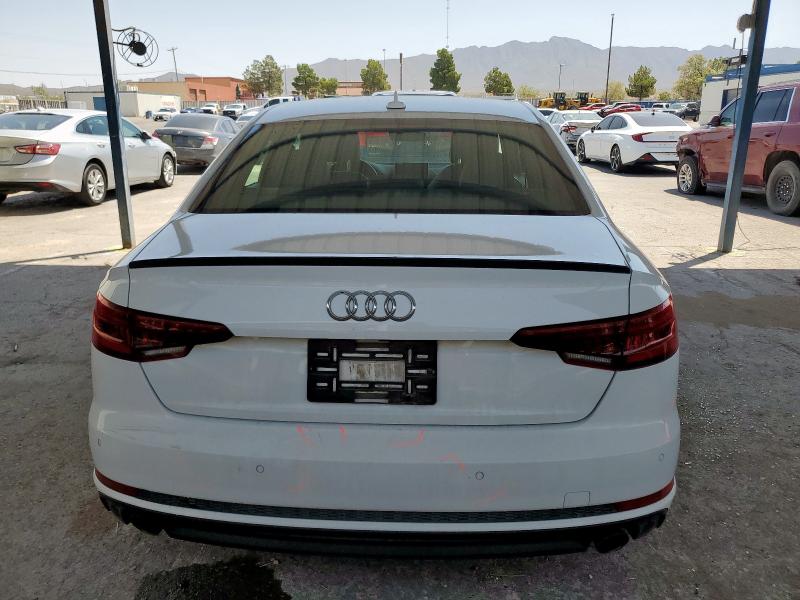  AUDI A4 2018 Белы