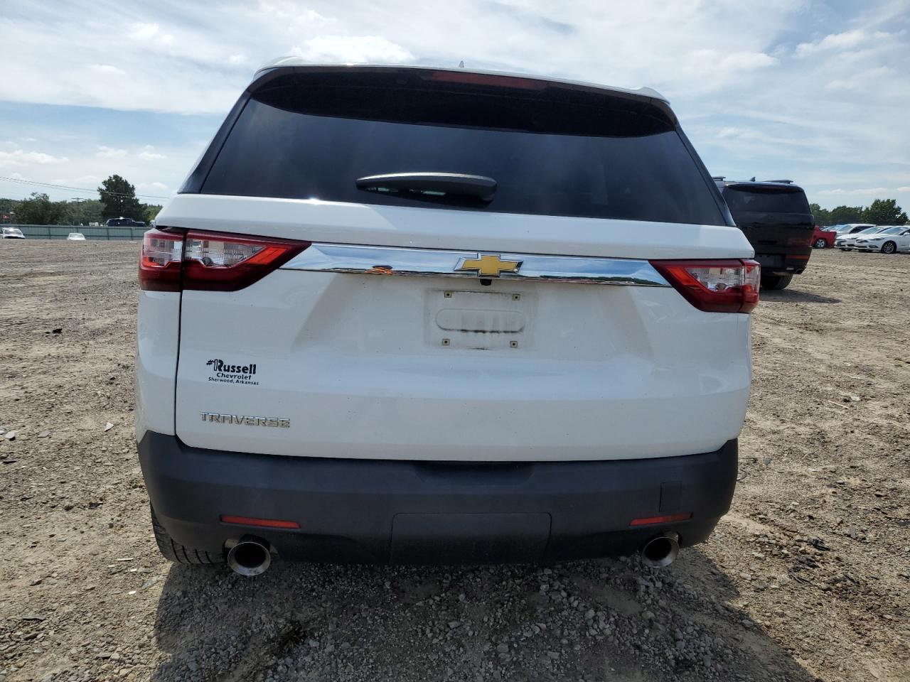 2018 Chevrolet Traverse Ls VIN: 1GNERFKW6JJ125460 Lot: 70651375