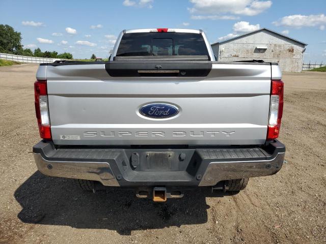 Pickups FORD F350 2017 Biały