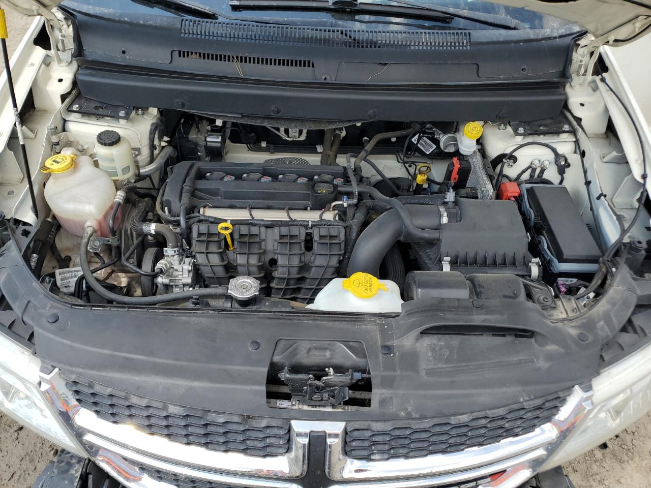 2018 Dodge Journey Se VIN: 3C4PDCAB1JT517512 Lot: 68426195