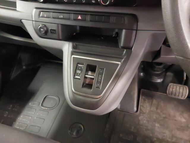 2023 VAUXHALL VIVARO-E 3100 DYNAMIC 