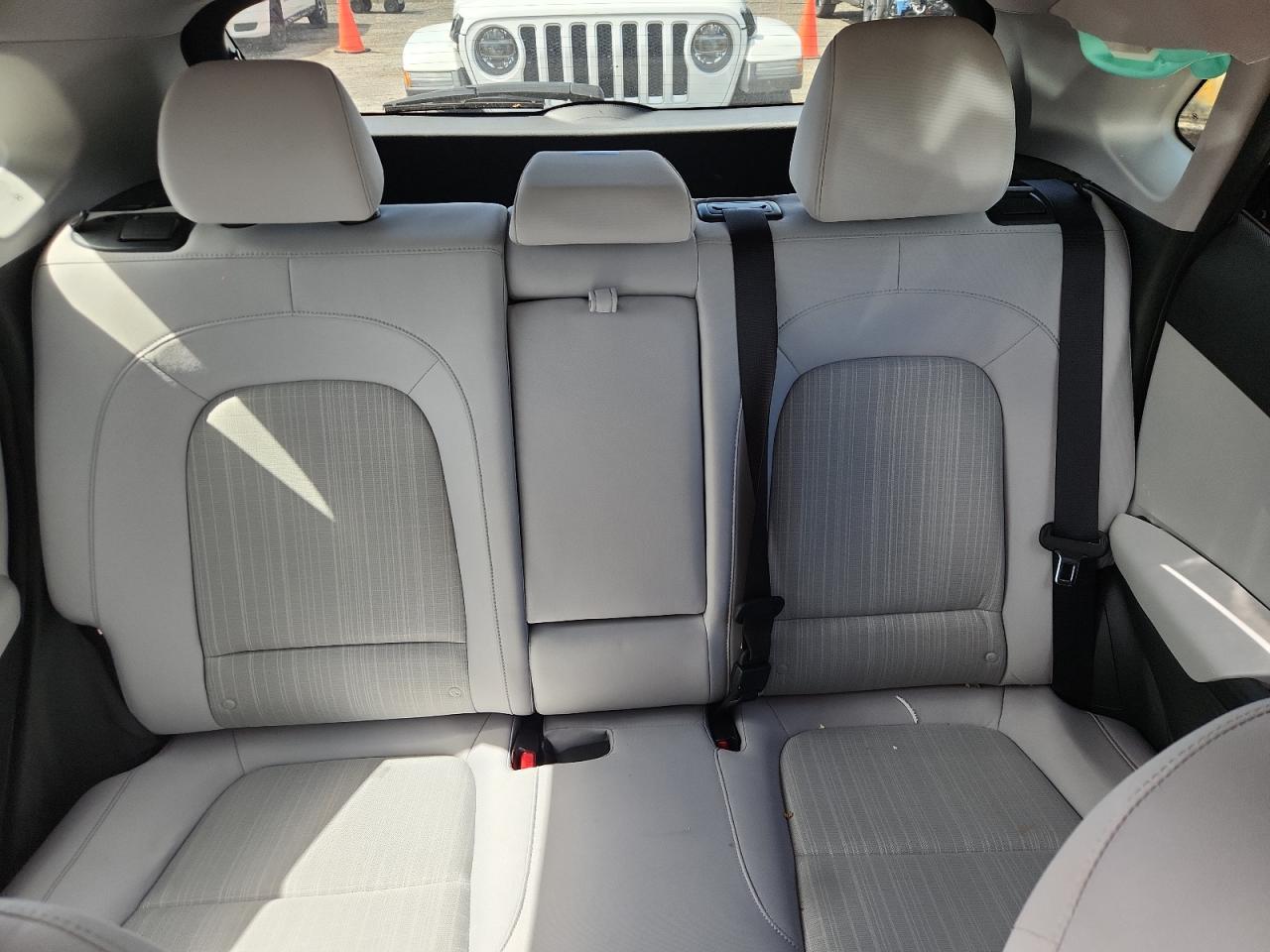 2023 Hyundai Kona Sel VIN: KM8K32AB7PU963682 Lot: 70177385