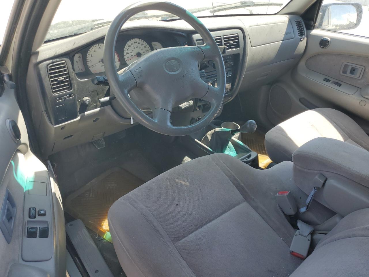 2001 Toyota Tacoma Xtracab VIN: 5TEVL52NX1Z745777 Lot: 67570905