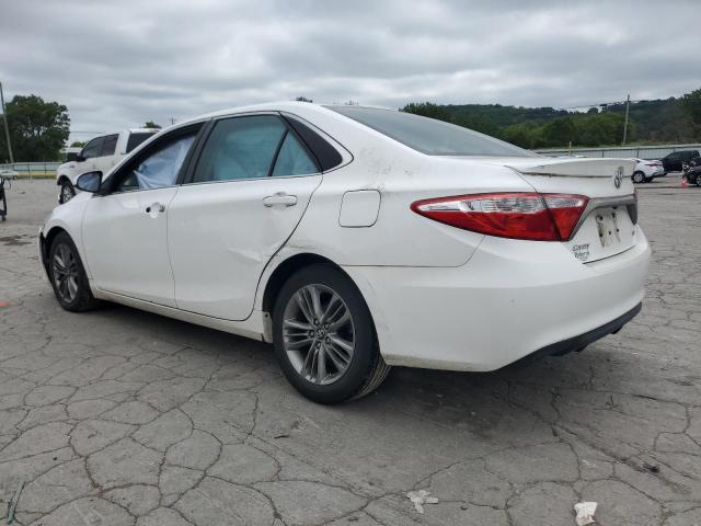 Седаны TOYOTA CAMRY 2016 Белы