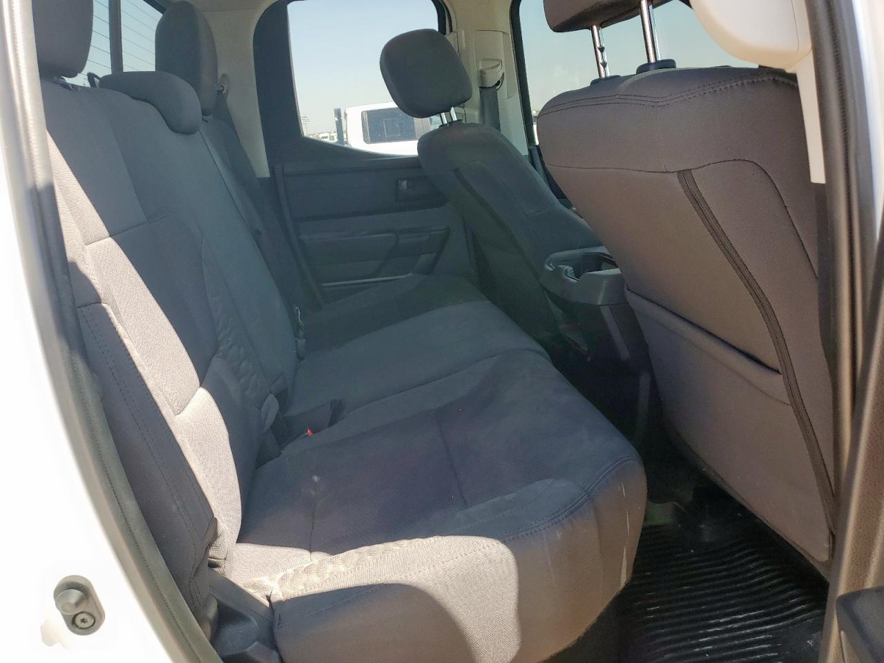 2022 Toyota Tundra Double Cab Sr VIN: 5TFKB5DA6NX052525 Lot: 66700565