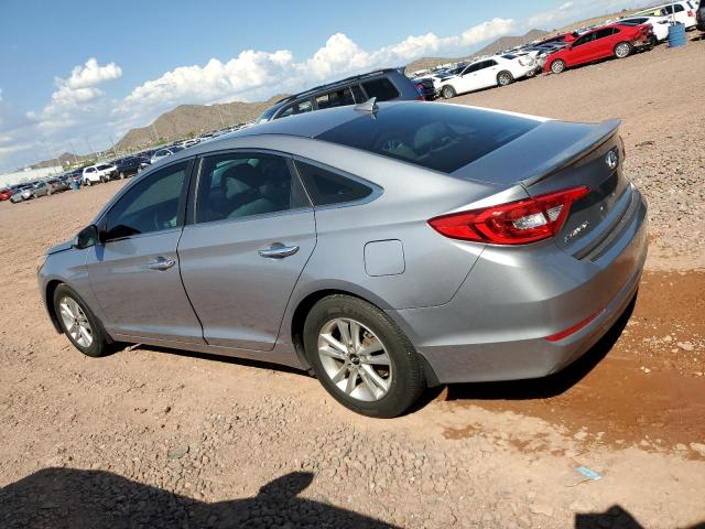  HYUNDAI SONATA 2016 Серебристый