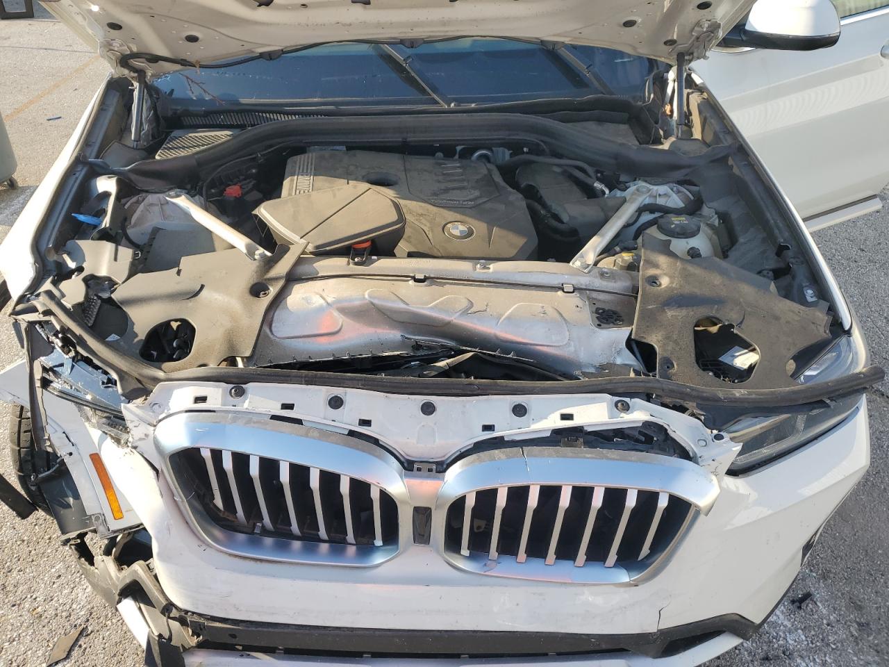 2022 BMW X3 xDrive30I VIN: 5UX53DP06N9K81779 Lot: 67181025