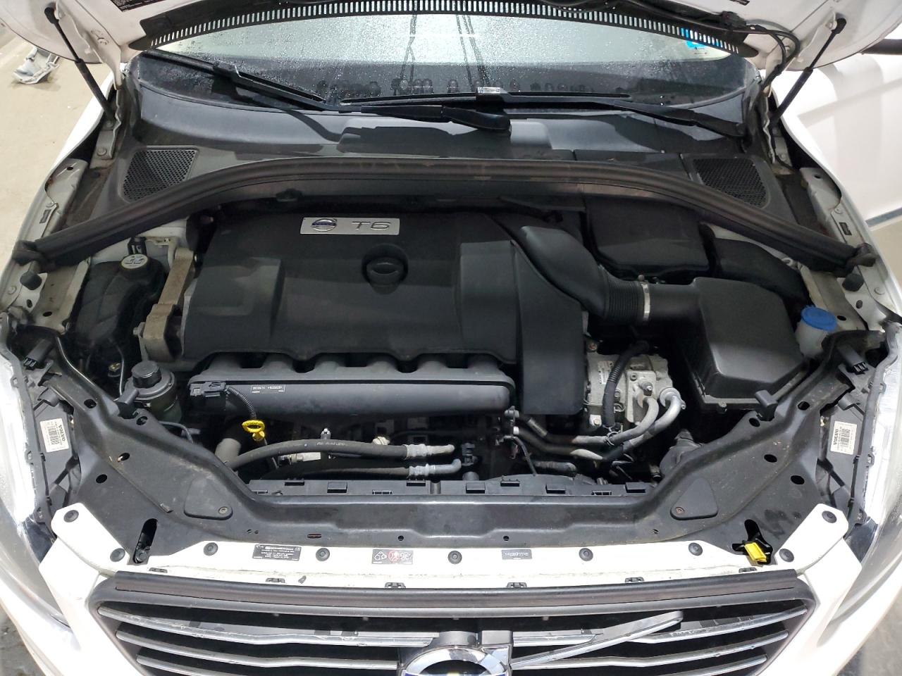 YV4902RKXF2727499 VOLVO XC60 2015 WHITE Photo 12