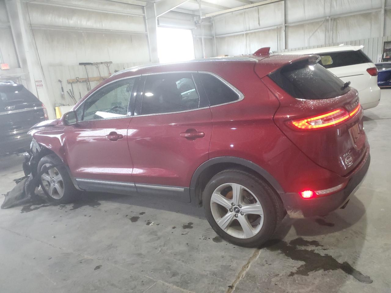 2016 Lincoln Mkc Premiere red null gas 5LMCJ1D93GUJ24574 photo #3