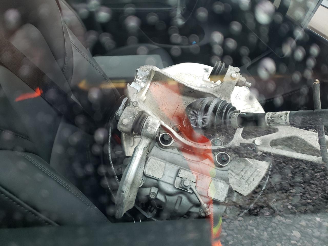 2025 Tesla Model Y VIN: 7SAYGAEE9SF233987 Lot: 69550485