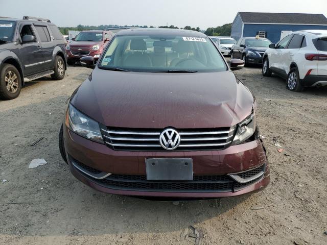  VOLKSWAGEN PASSAT 2013 Maroon