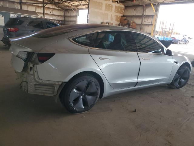  TESLA MODEL 3 2018 Srebrny