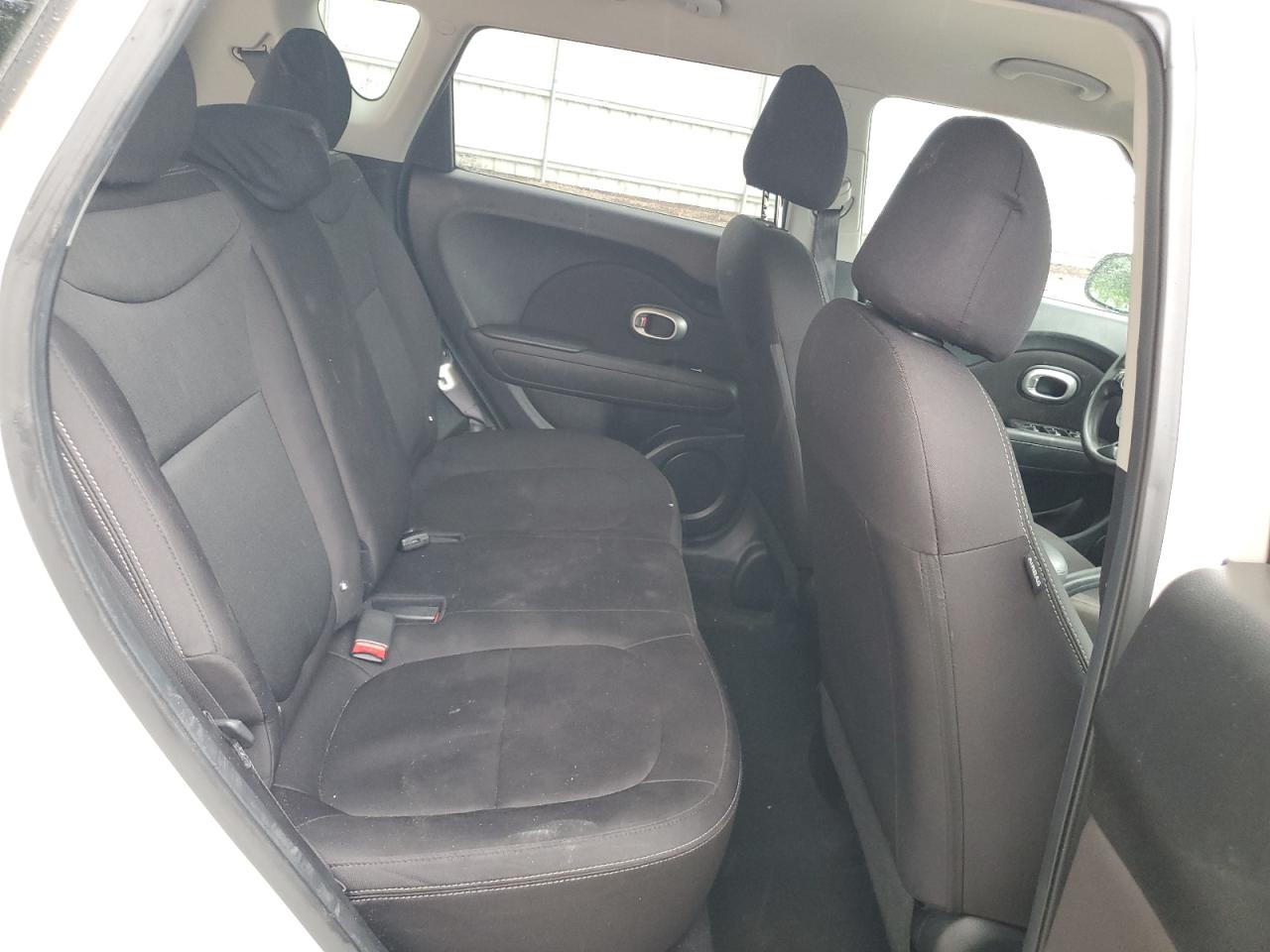 2018 Kia Soul VIN: KNDJN2A24J7565541 Lot: 68107675