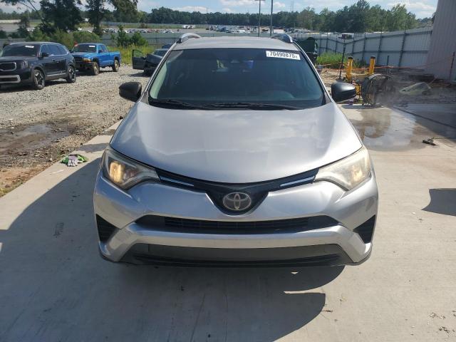  TOYOTA RAV4 2018 Серебристый