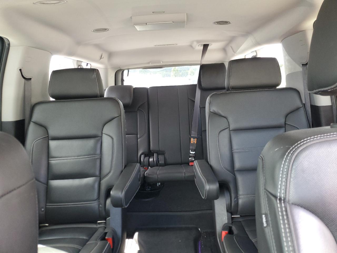 2019 GMC Yukon Xl Denali VIN: 1GKS2HKJ8KR208380 Lot: 69872435