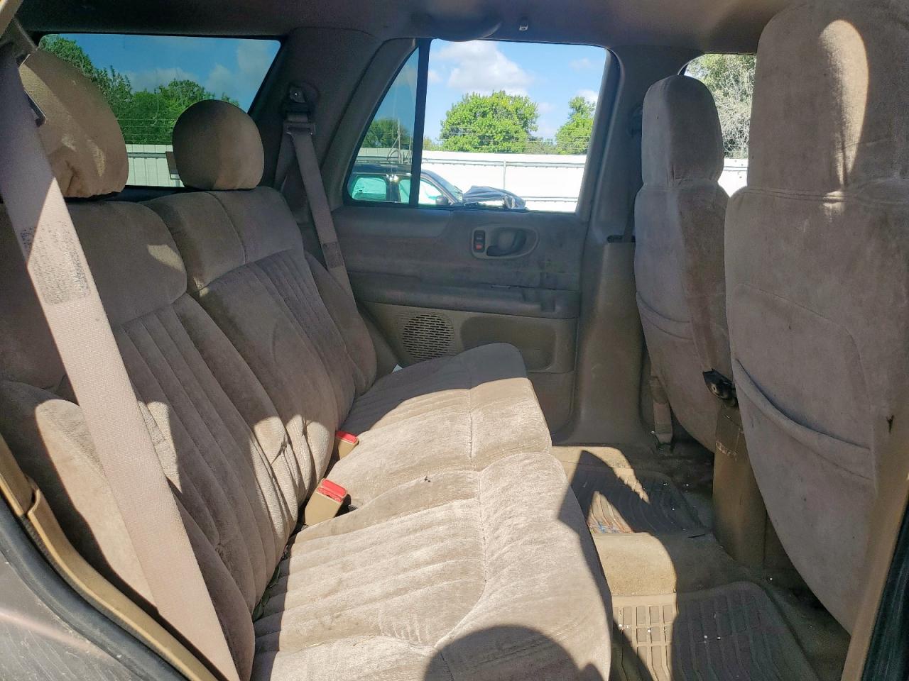 2000 Chevrolet Blazer VIN: 1GNDT13W7YK199571 Lot: 67626225