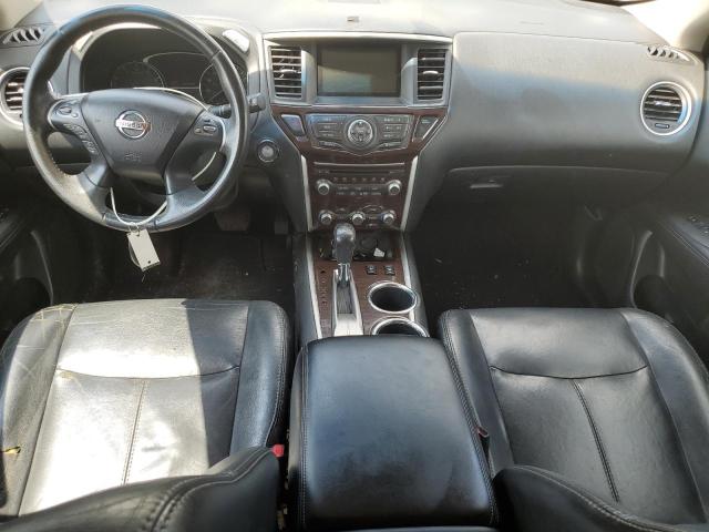 Parquets NISSAN PATHFINDER 2013 Biały