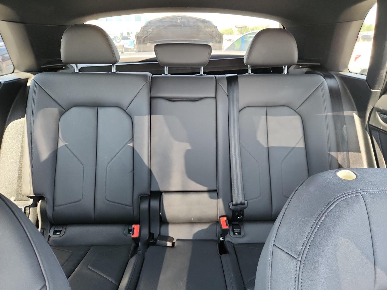 2020 Audi Q3 Premium Plus VIN: WA1BECF36L1086534 Lot: 70048105