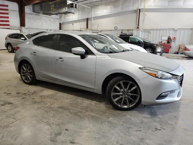  MAZDA 3 2018 Srebrny