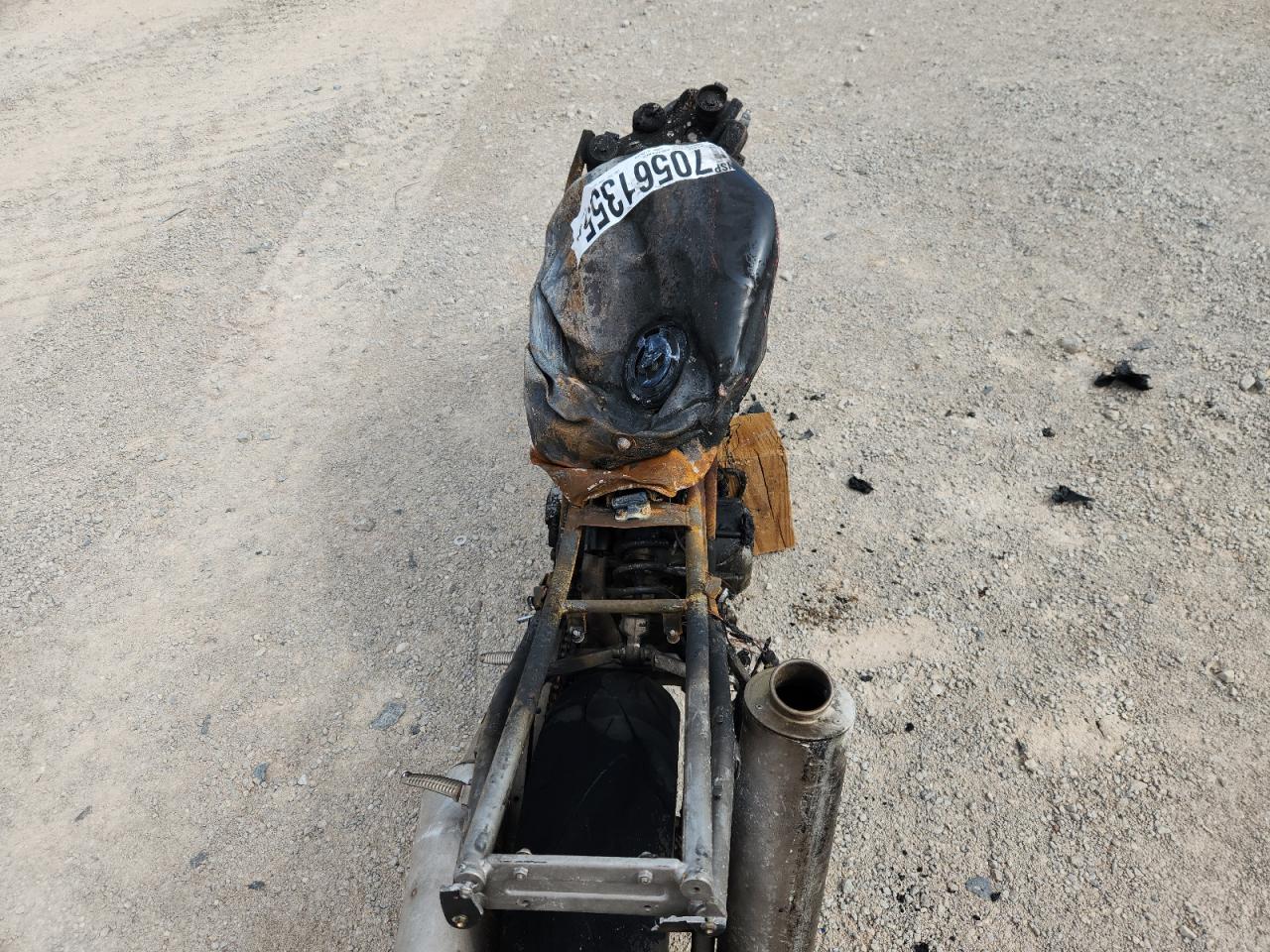 2005 Ducati Supersport 800 VIN: ZDM1LAAN15B004795 Lot: 70561355