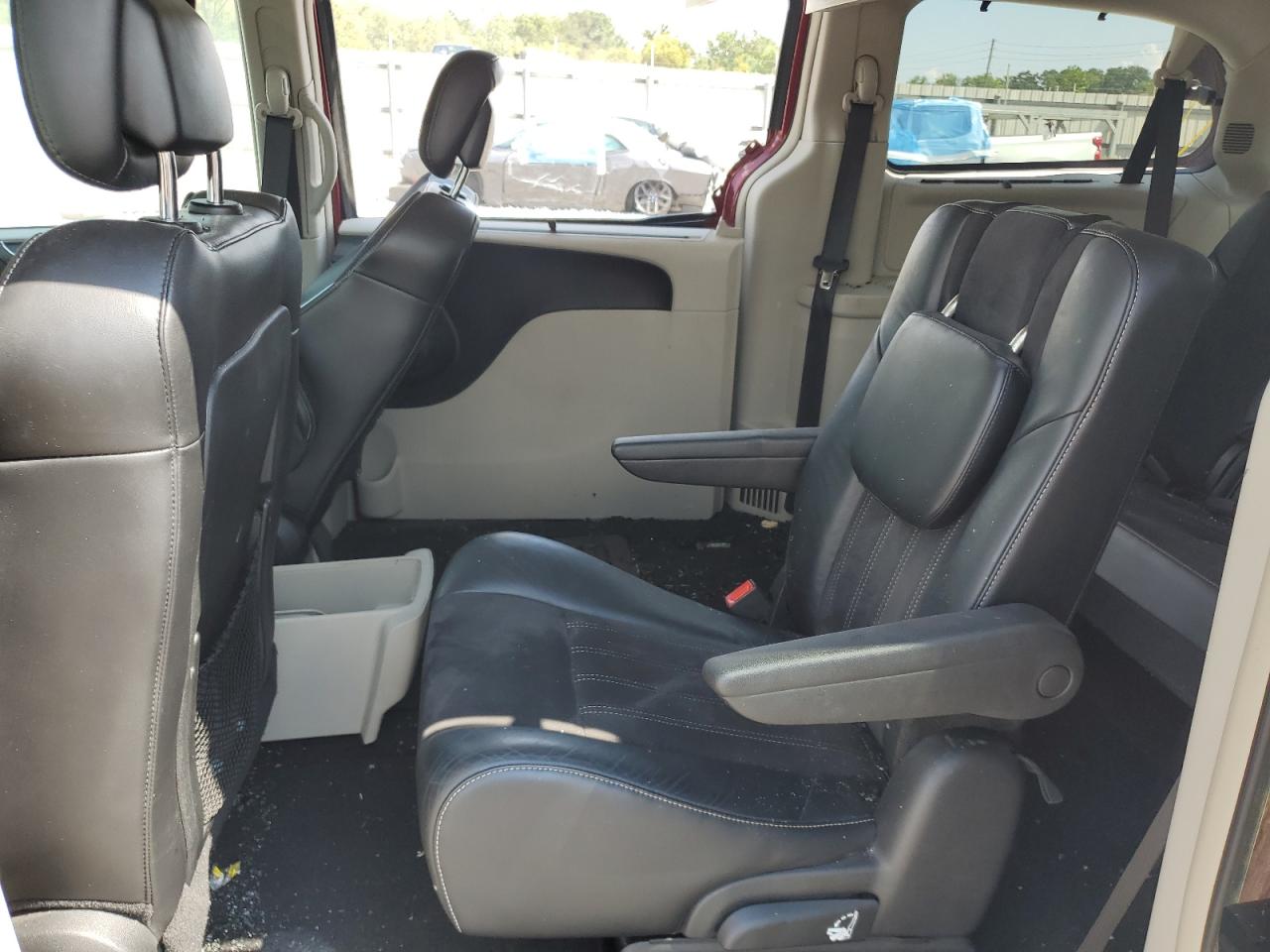 2014 Chrysler Town & Country Touring L VIN: 2C4RC1CGXER231515 Lot: 69879835