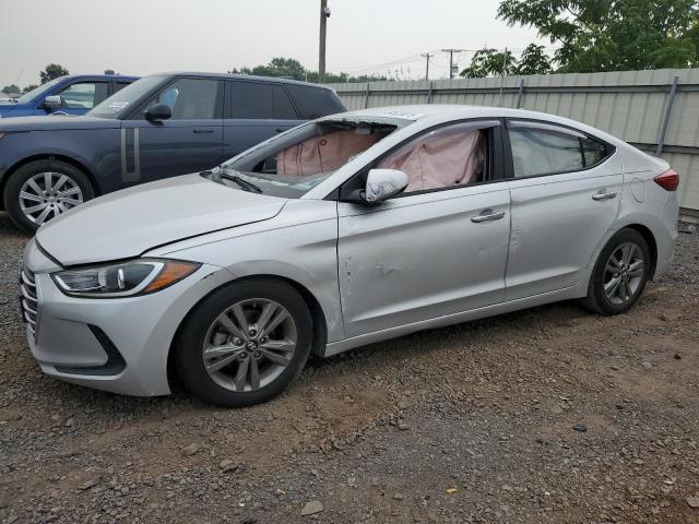 HYUNDAI ELANTRA 2017 Серебристый