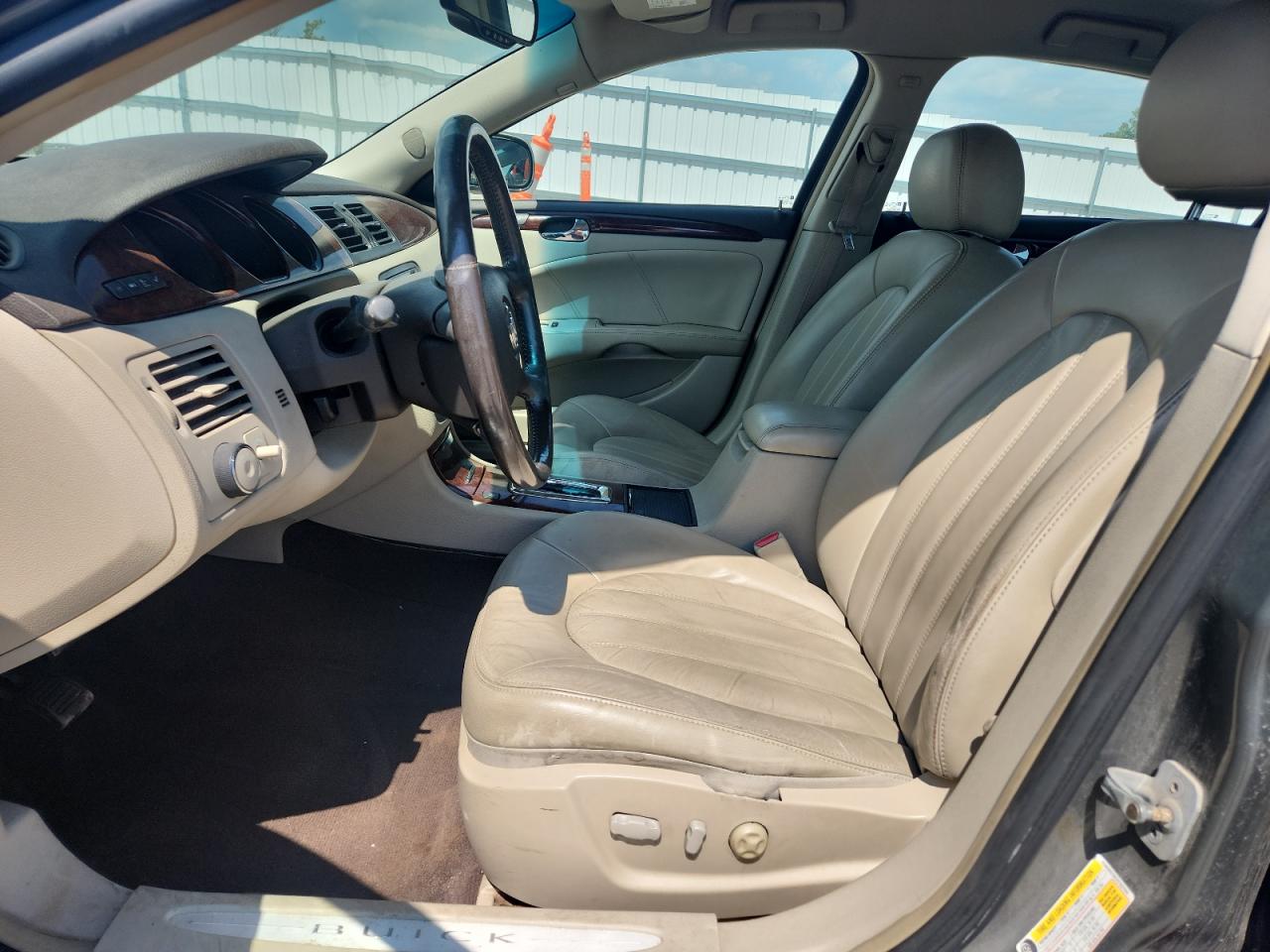 2007 Buick Lucerne Cxl VIN: 1G4HD57267U193104 Lot: 67842905