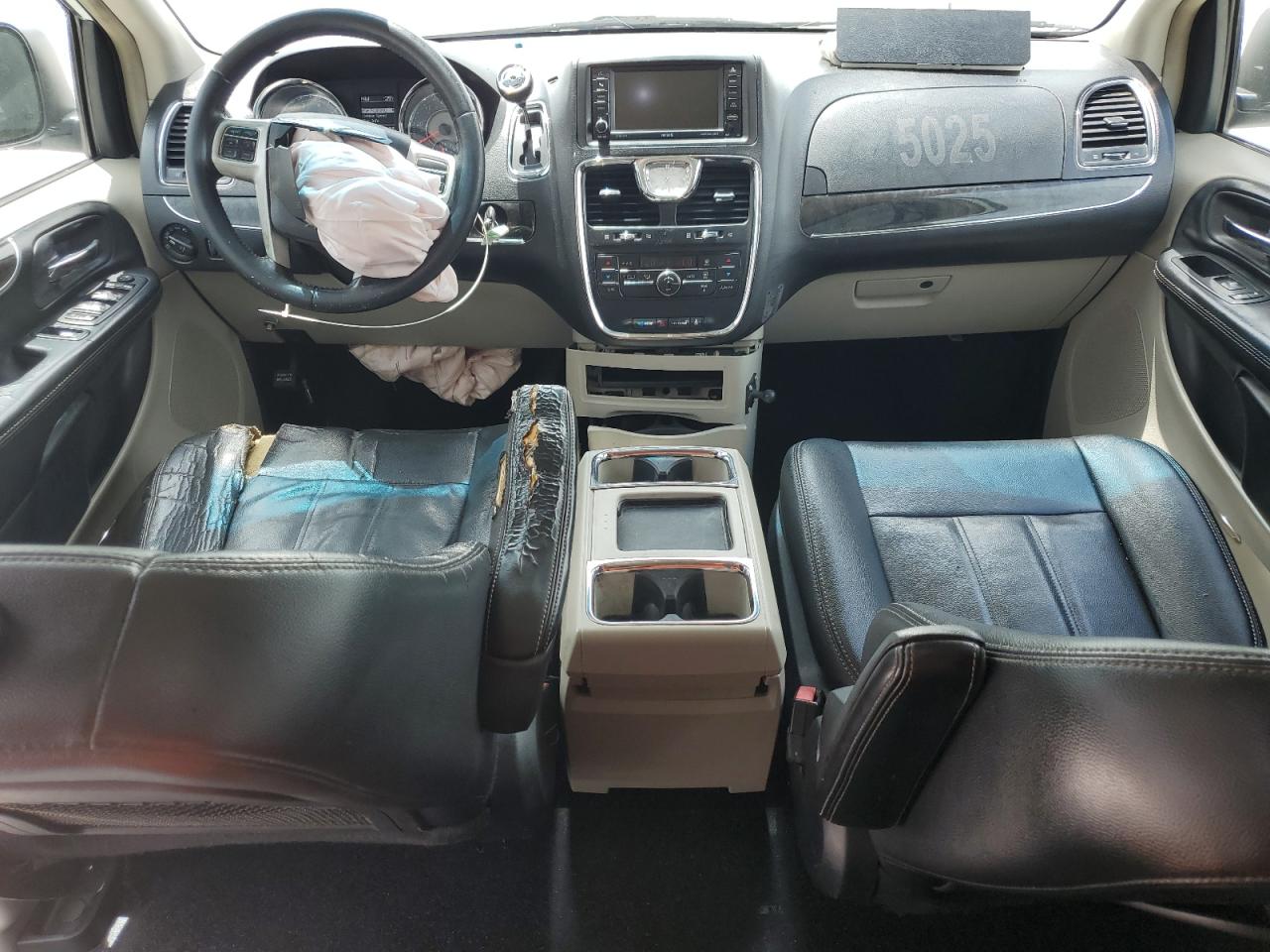 2014 Chrysler Town & Country Touring VIN: 2C4RC1BG3ER436708 Lot: 68186975