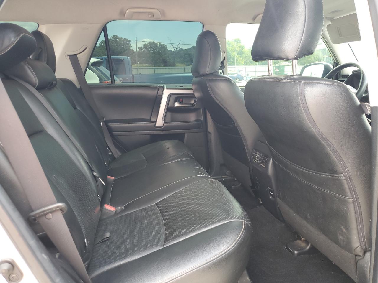 2017 Toyota 4Runner Sr5/Sr5 Premium VIN: JTEBU5JR8H5457964 Lot: 67437165